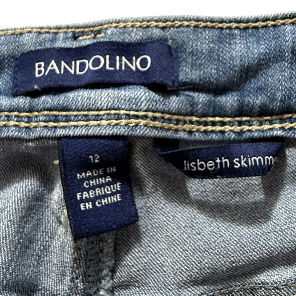 Bandolino Lisbeth Skimmer Blue Women 12 Embroidered Paisley Capri Jeans
